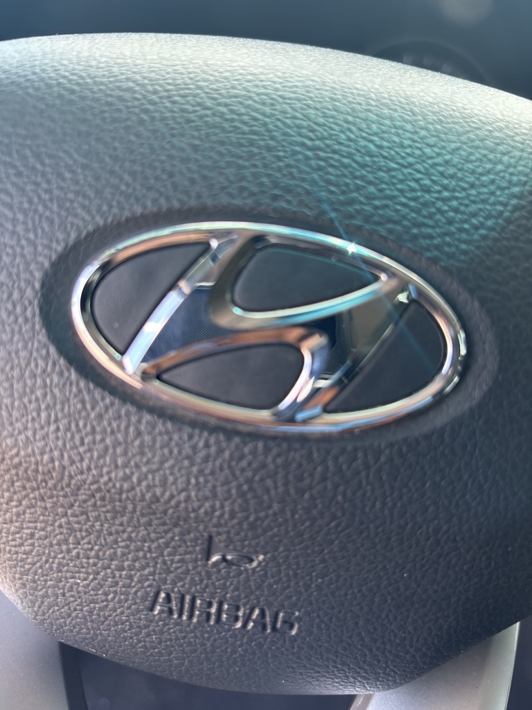2018 Hyundai Elantra GT Base photo 17