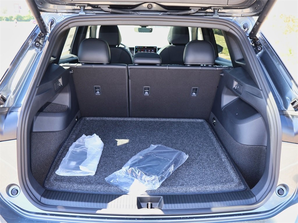 2025 Volkswagen Tiguan SE R-Line Black photo 9