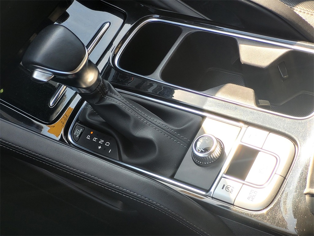 2022 Kia Telluride EX photo 25