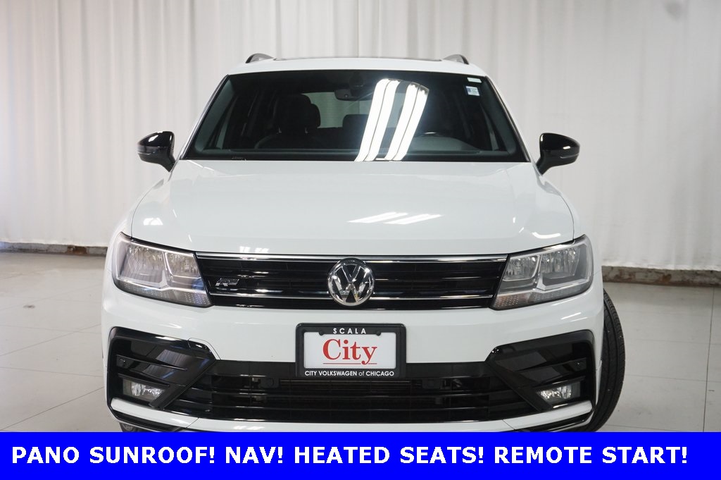 2019 Volkswagen Tiguan SEL R-Line photo 8