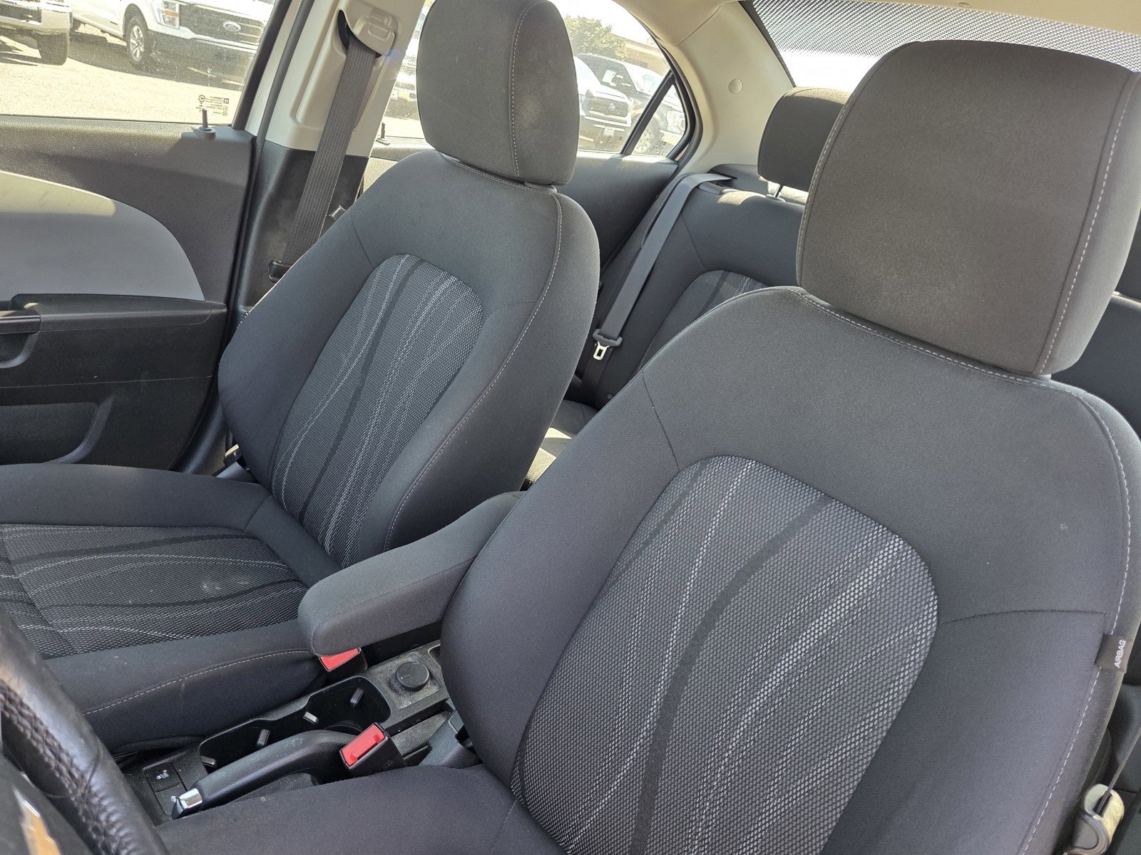 2018 Chevrolet Sonic LT photo 12