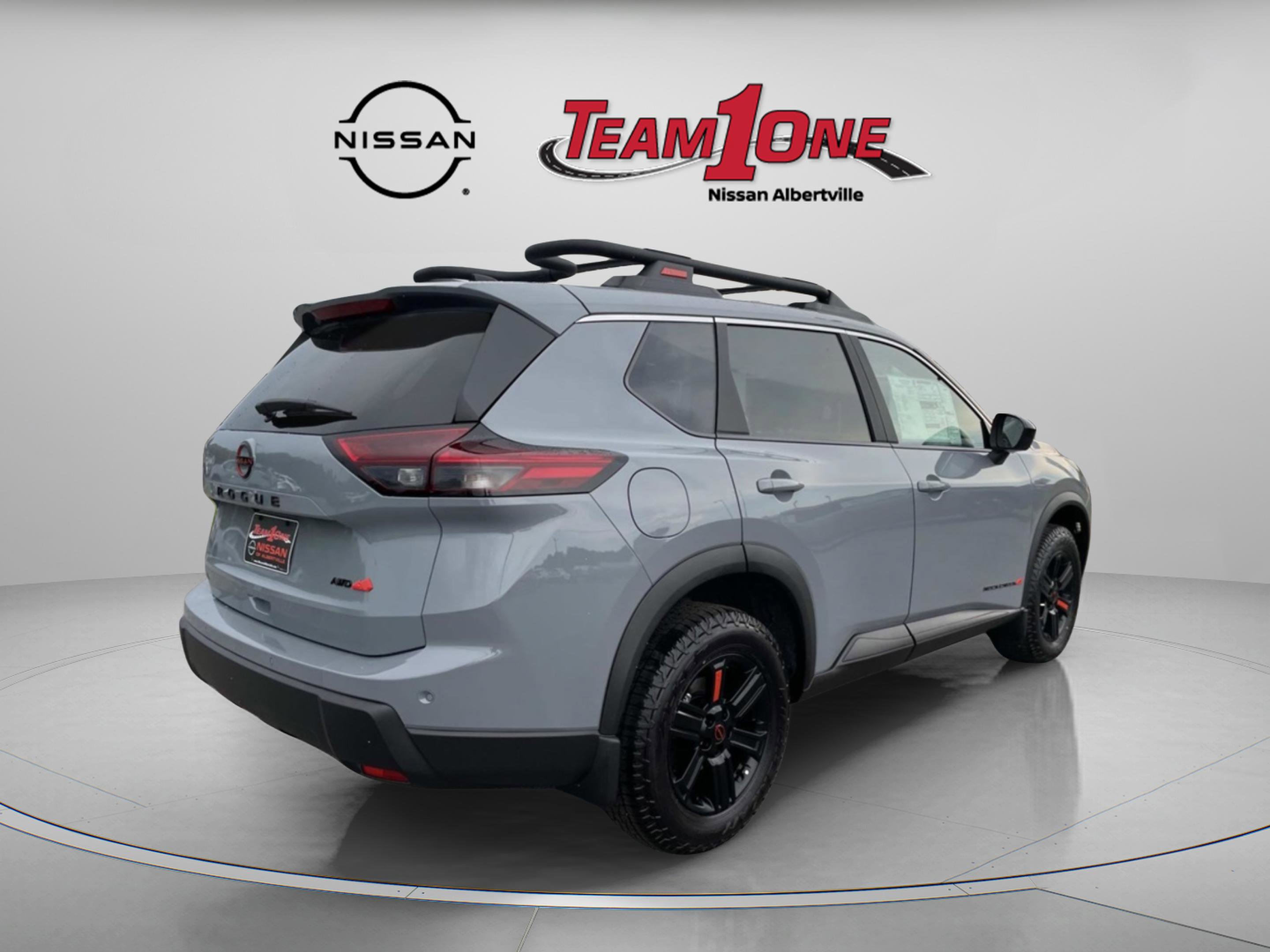 2026 Nissan Rogue AWD photo 2