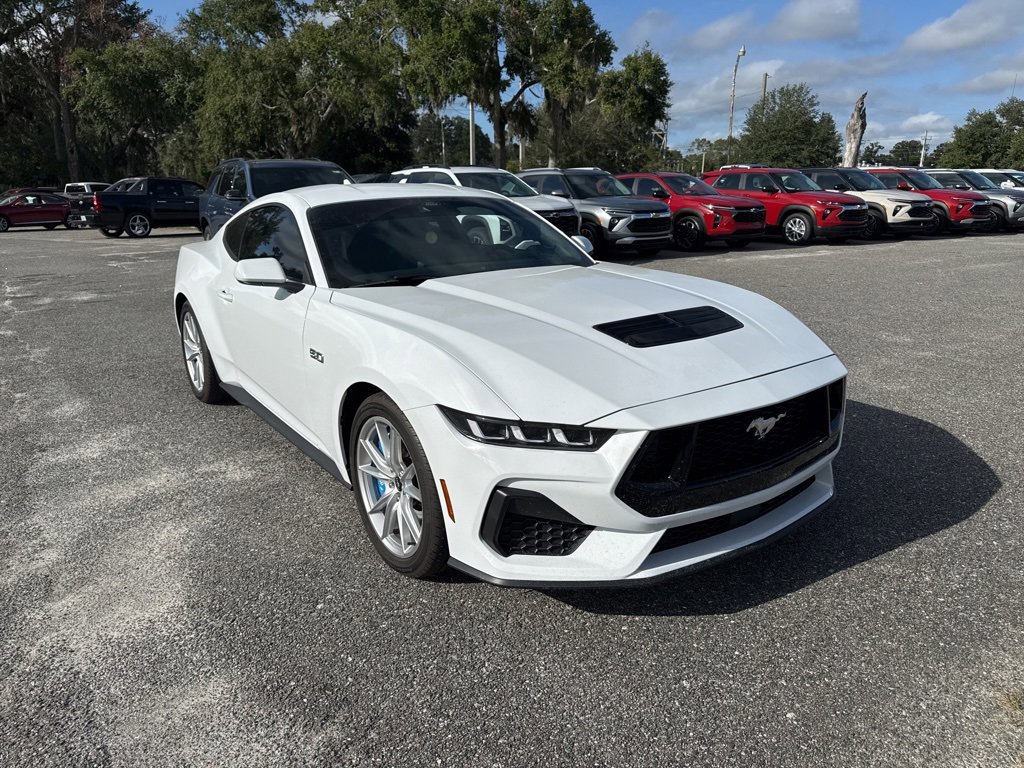 2024 Ford Mustang GT Premium photo 2