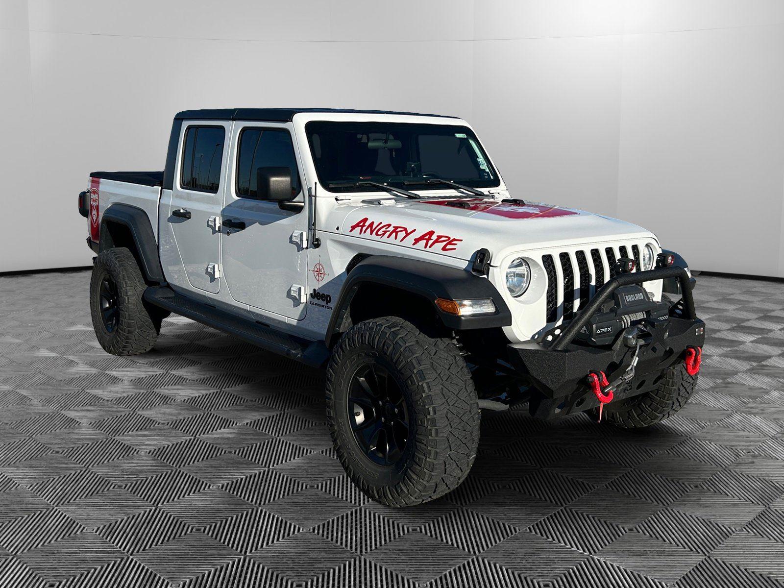 2020 Jeep Gladiator Sport S's photo