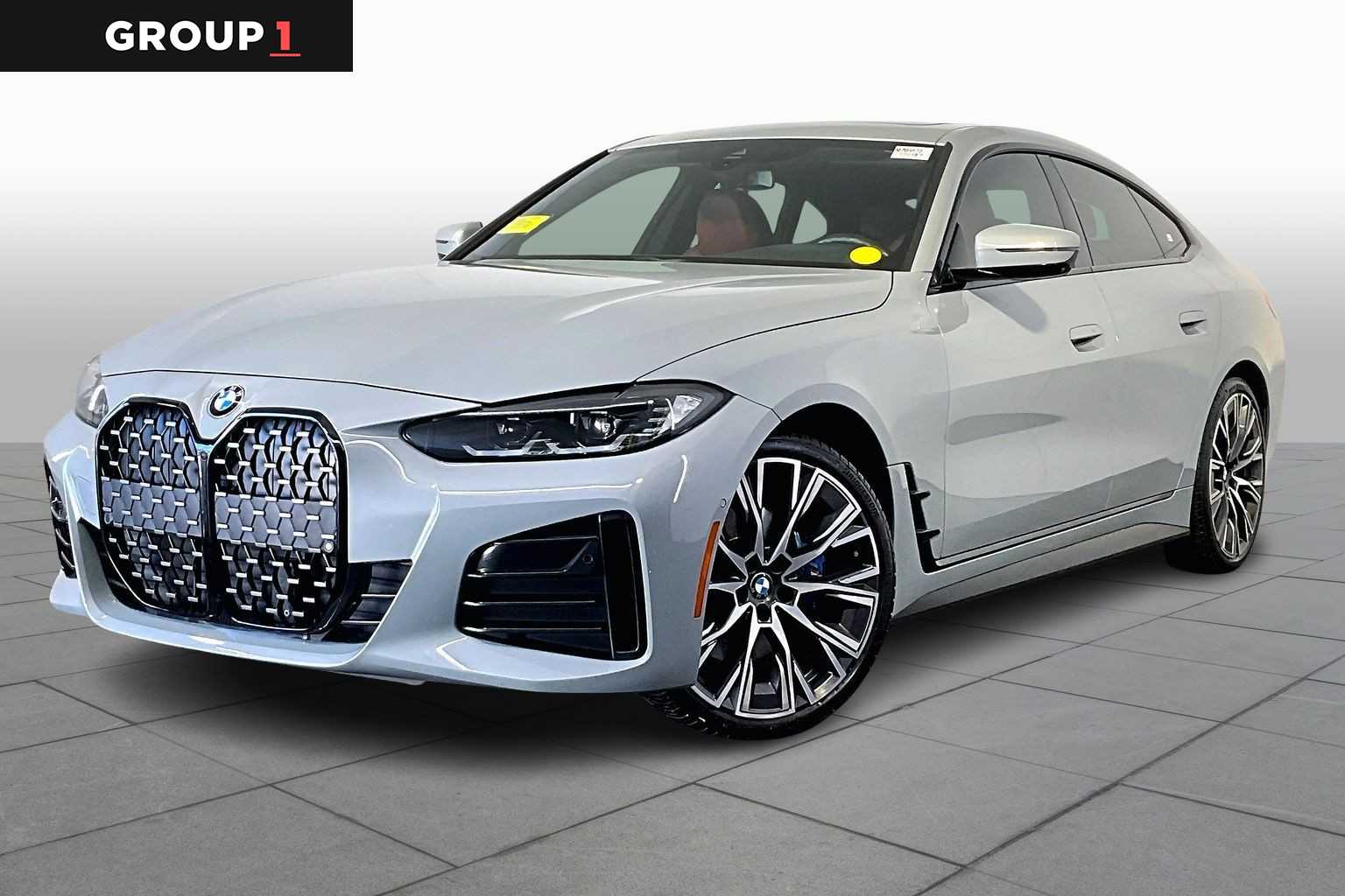 2022 BMW 4 Series 430i's photo