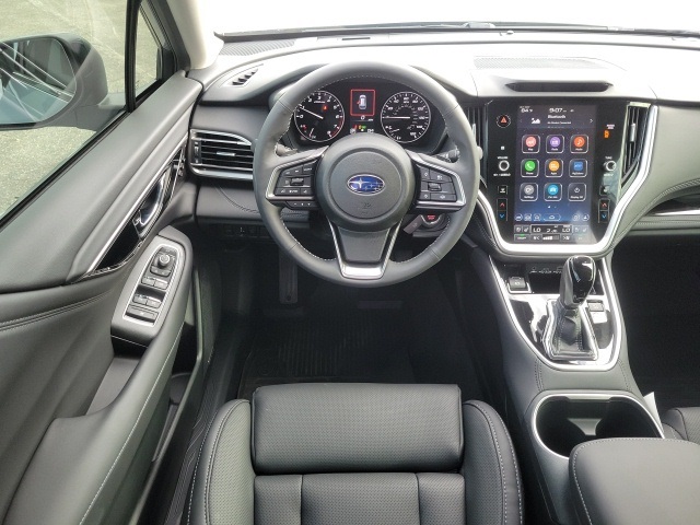 2025 Subaru Outback Touring XT photo 10