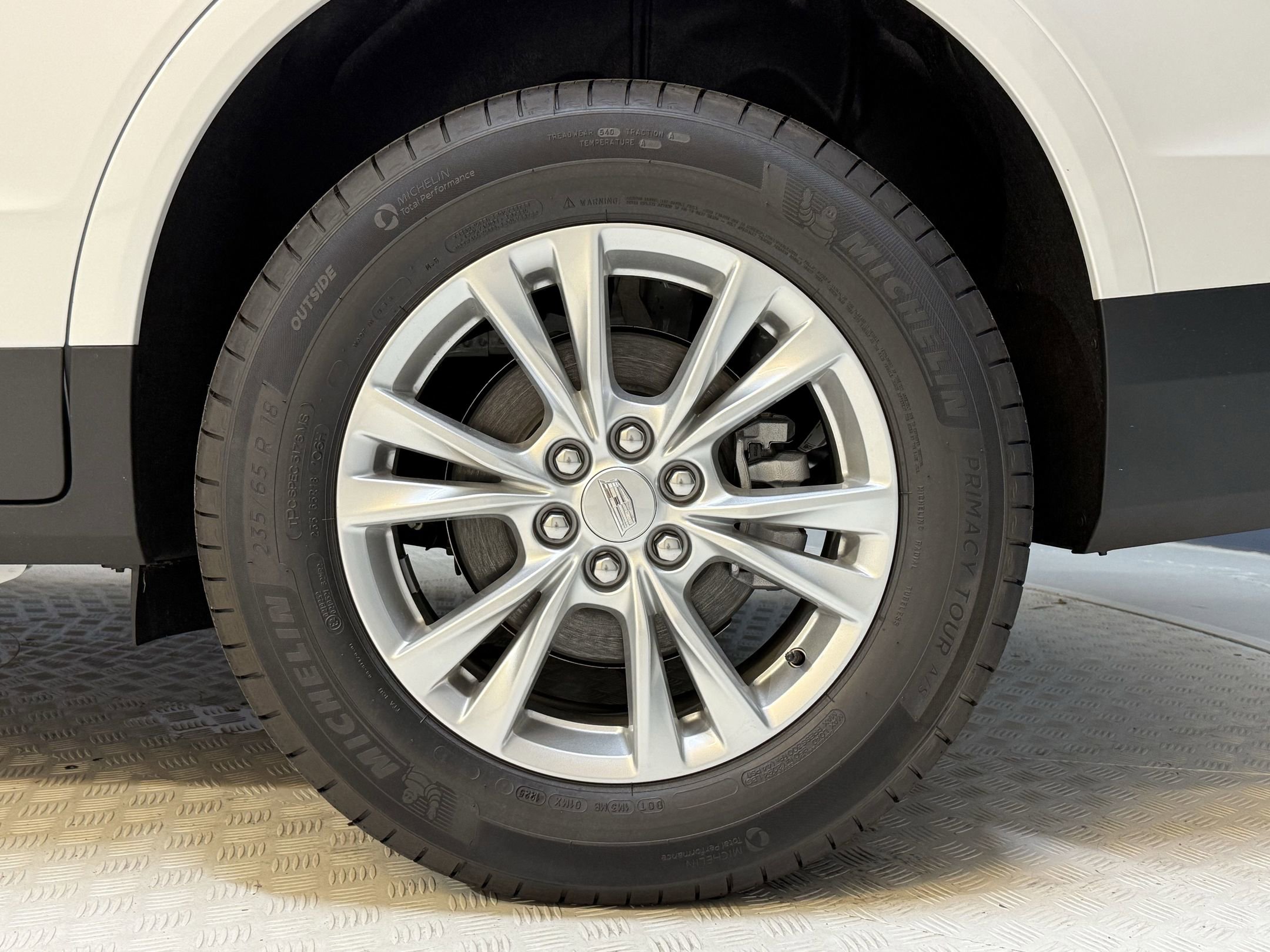 2025 Cadillac XT5 Luxury photo 12
