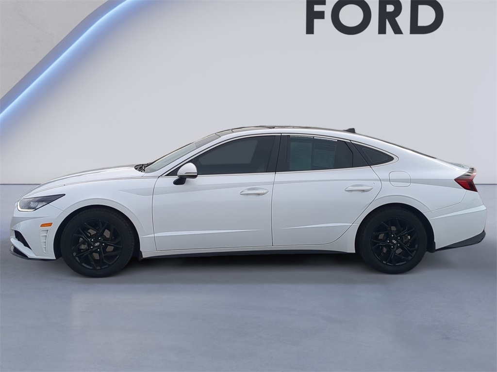 2020 Hyundai Sonata SEL photo 2