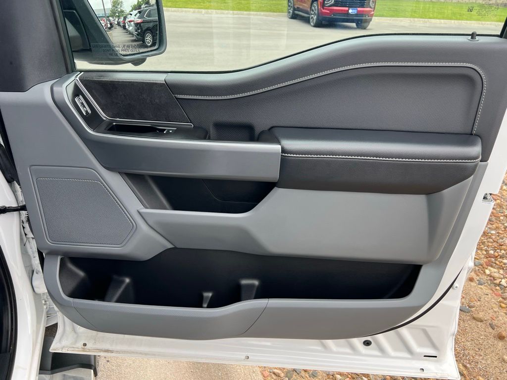2024 Ford F-150 XLT photo 22