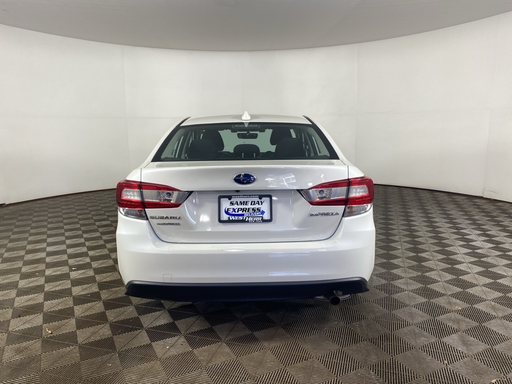 2023 Subaru Impreza Premium photo 4