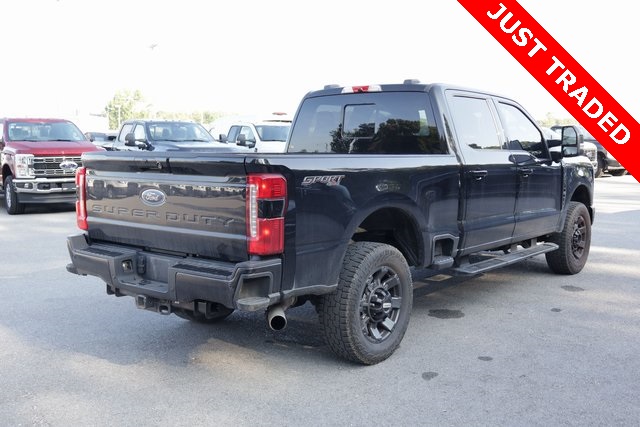 2023 Ford F-350 photo 7
