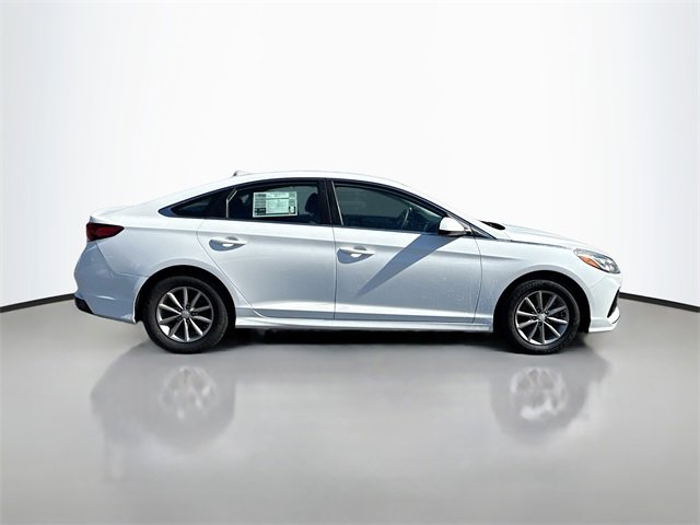 2018 Hyundai Sonata Eco photo 3