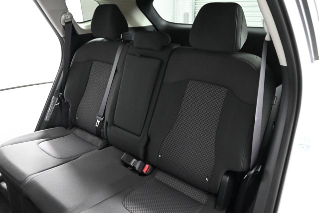 2026 Kia Sportage Hybrid S photo 7