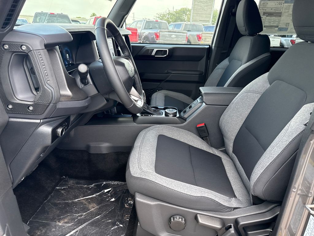 2025 Ford Bronco Big Bend photo 15