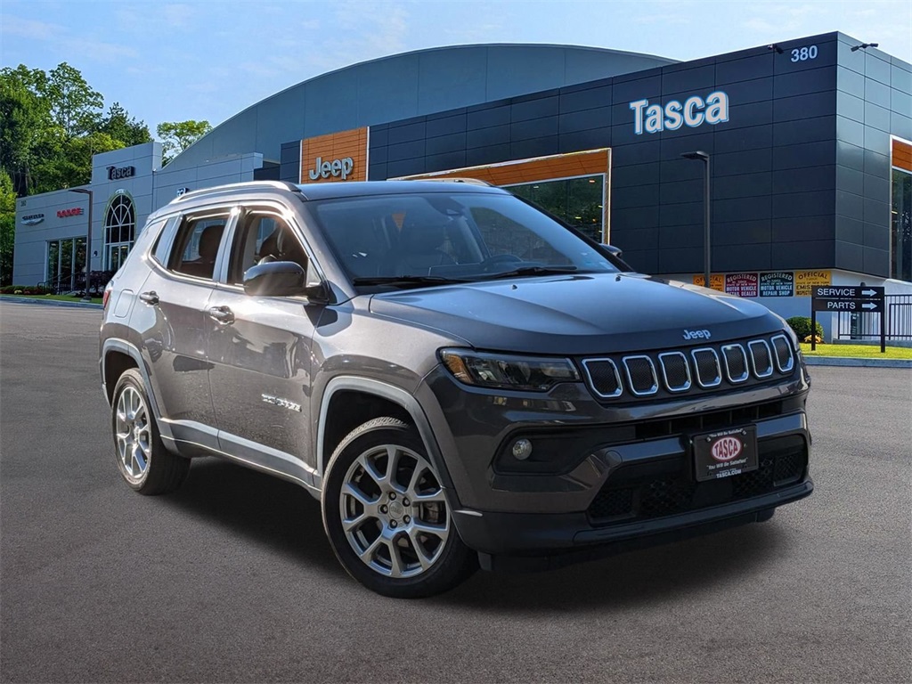 2022 Jeep Compass Latitude Lux