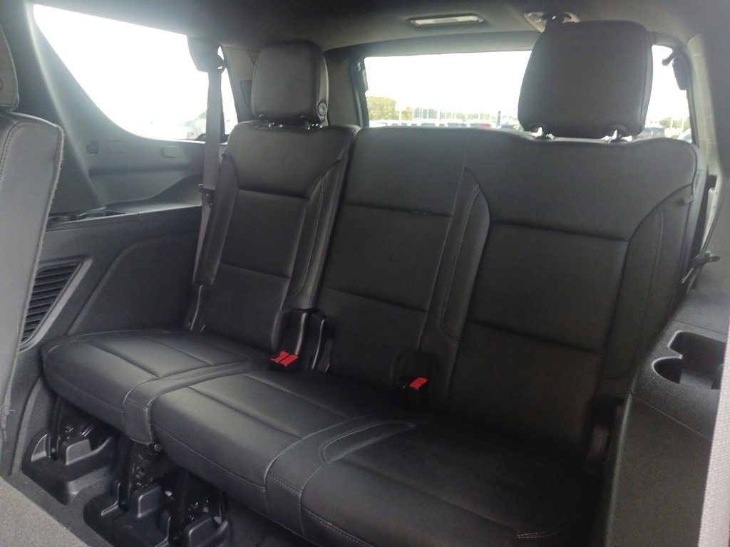 2022 Chevrolet Tahoe LT photo 24