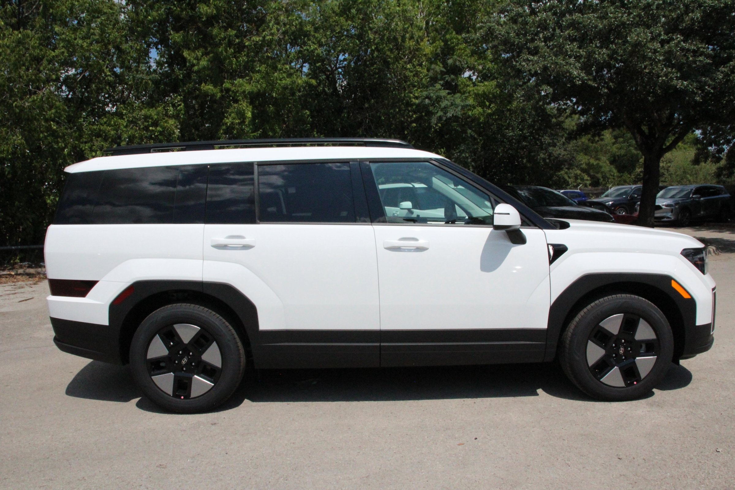 2026 Hyundai Santa Fe SEL photo 3