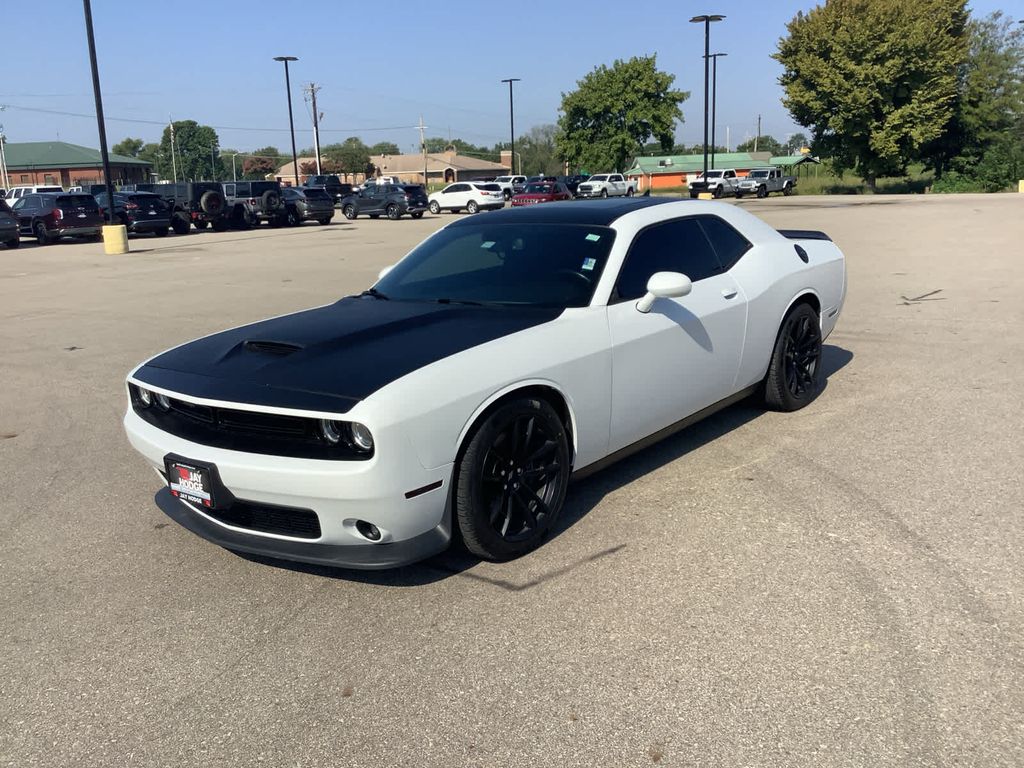2021 Dodge Challenger R/T Scat Pack photo 3
