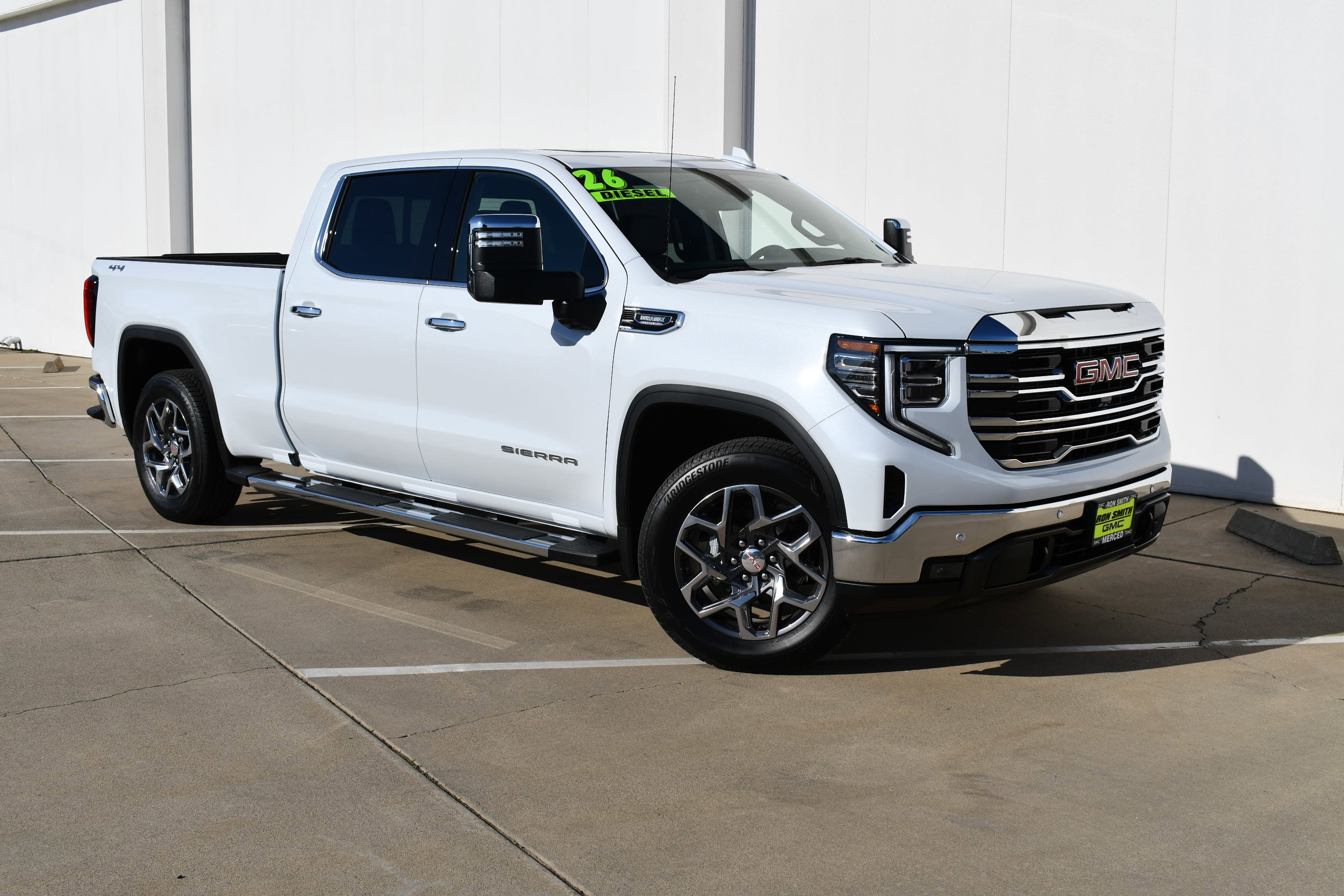 2026 Gmc Sierra 1500 SLT photo 2