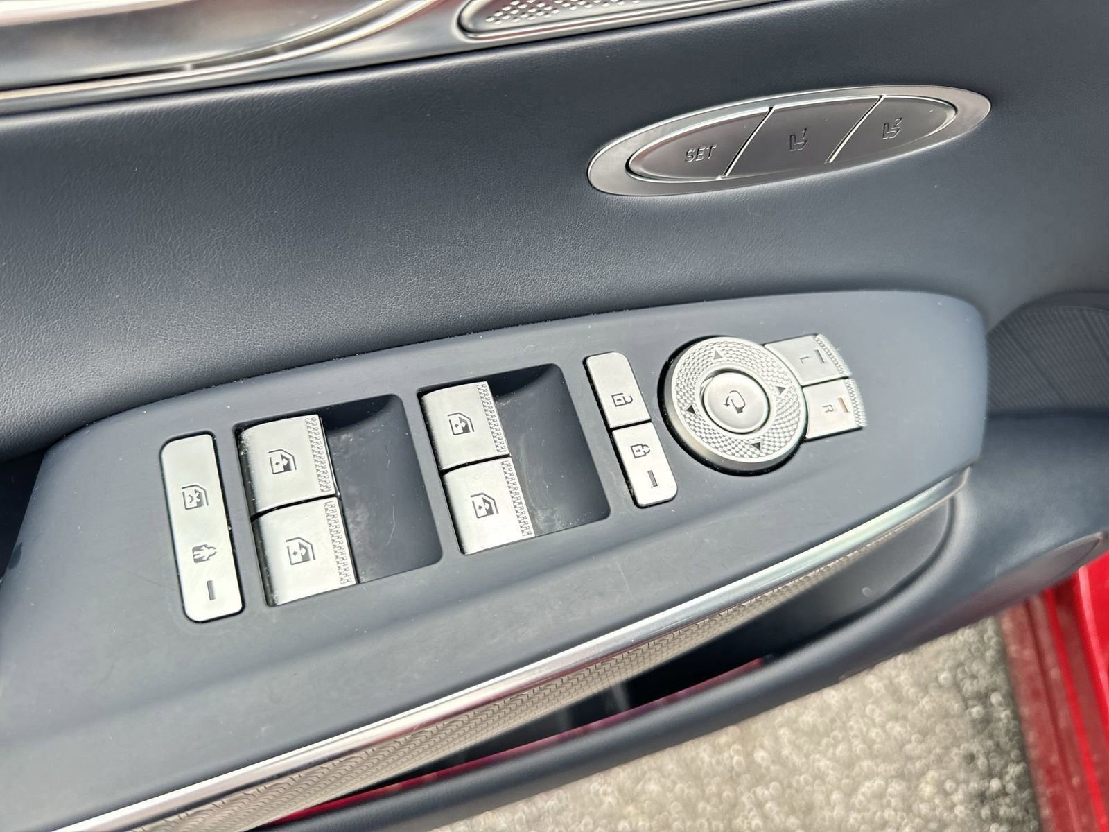 2023 Genesis GV70 2.5T photo 18