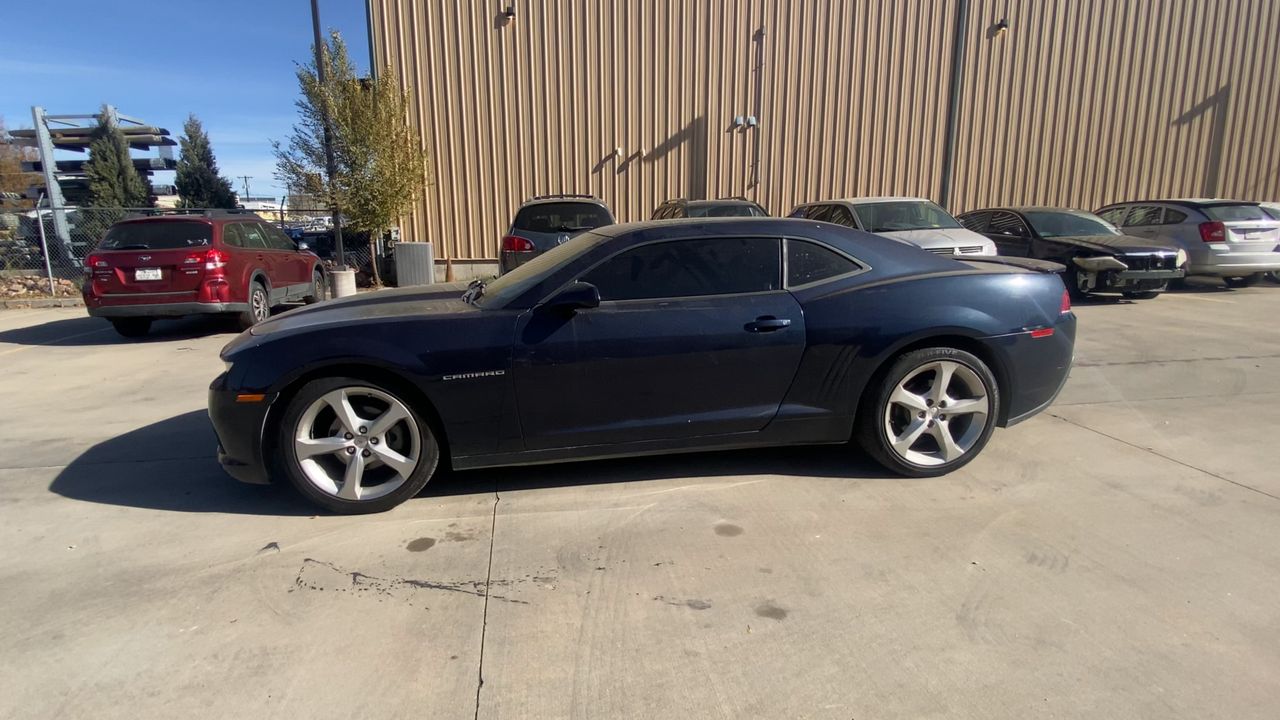 2015 Chevrolet Camaro 2LT photo 4