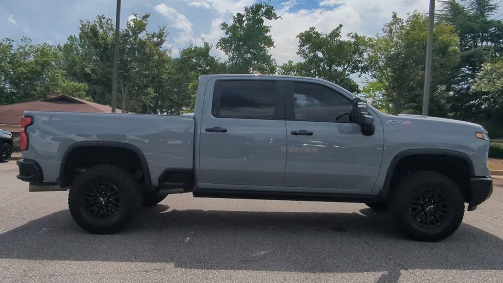 2024 Chevrolet Silverado 2500HD ZR2 photo 9