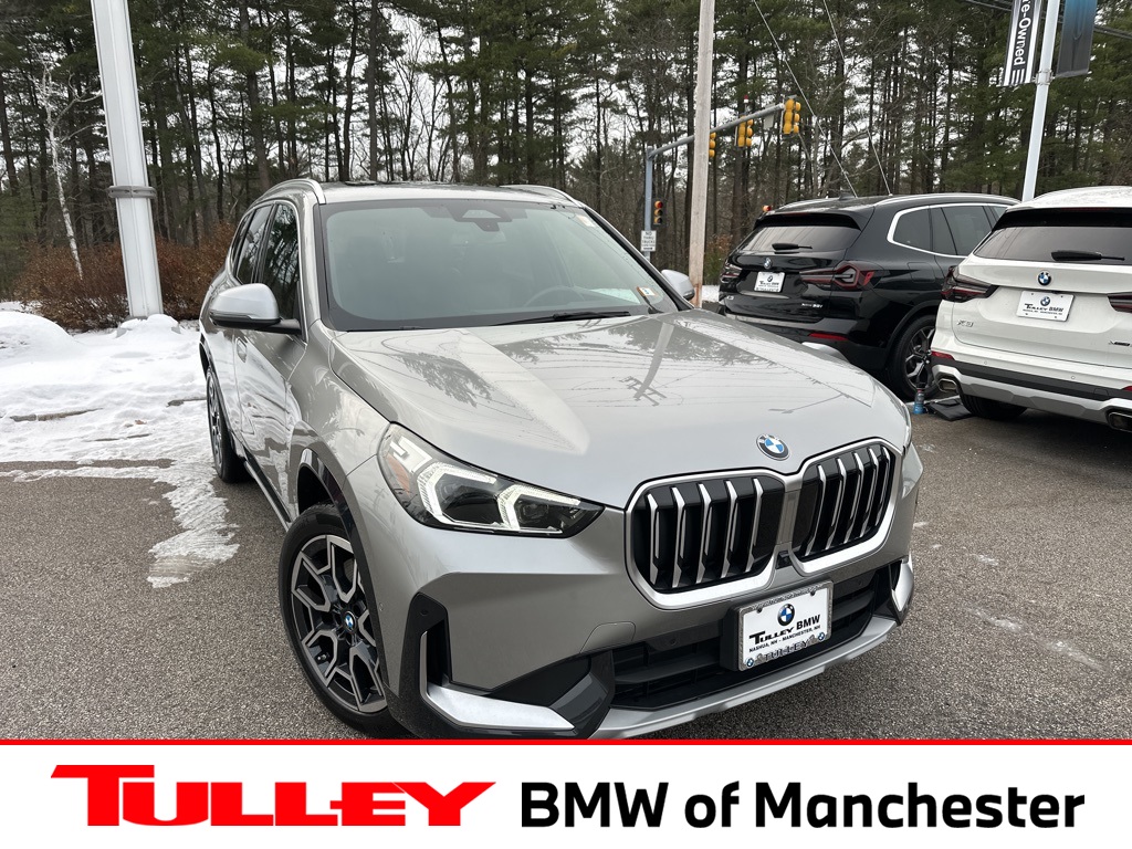 2024 BMW X1 28i's photo