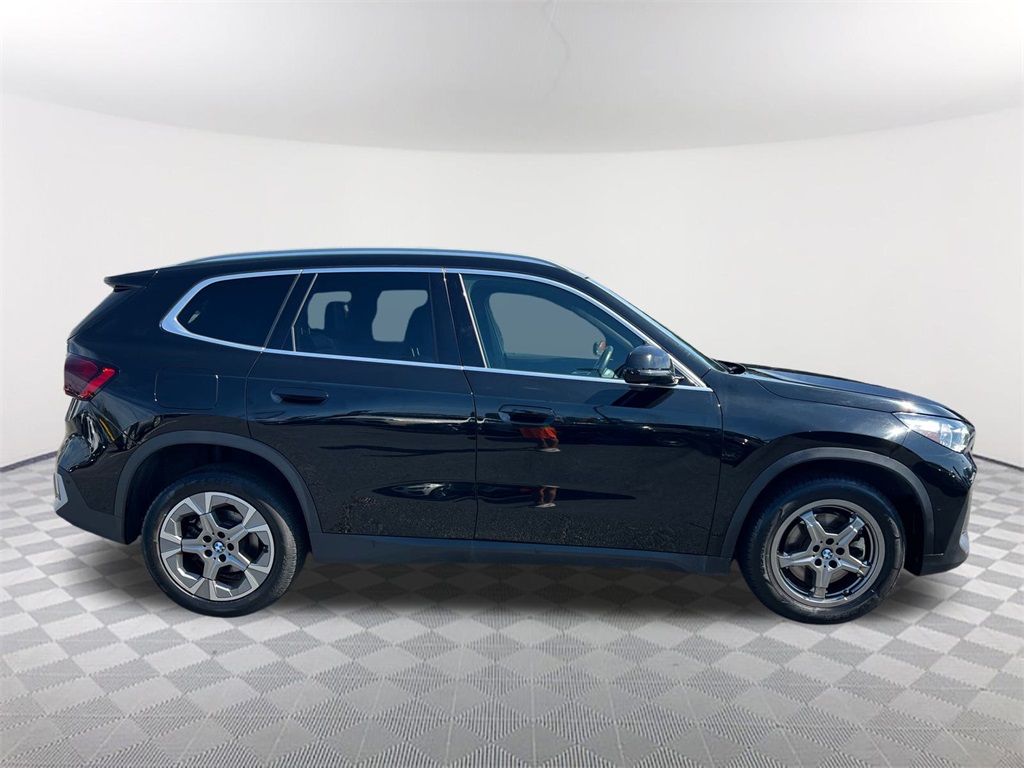 2023 Bmw X1 XDrive28i photo 3