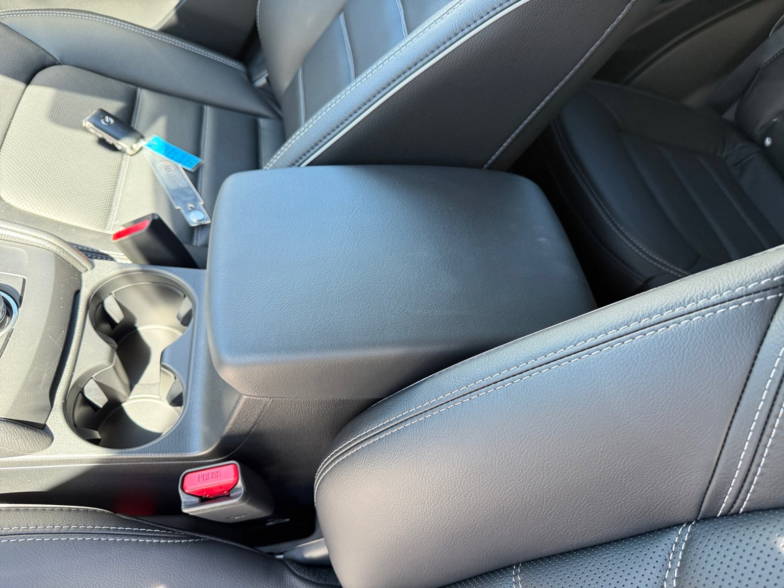 2025 Mazda CX-5 2.5 S Preferred photo 13