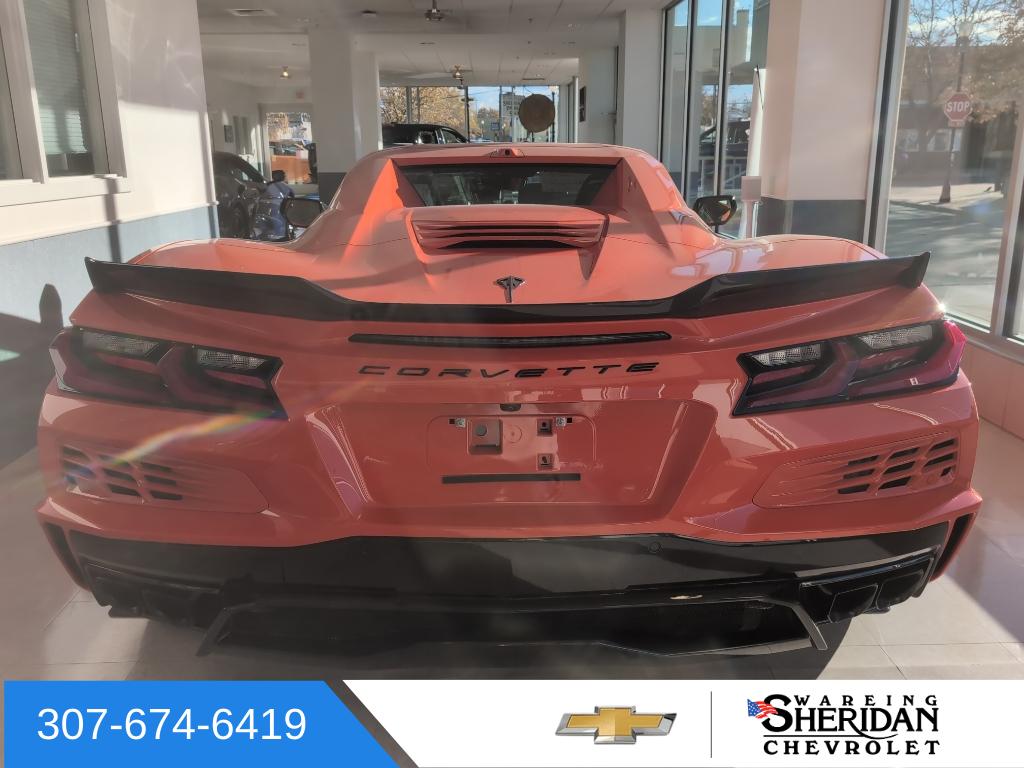 2025 Chevrolet Corvette E-Ray 3LZ photo 4