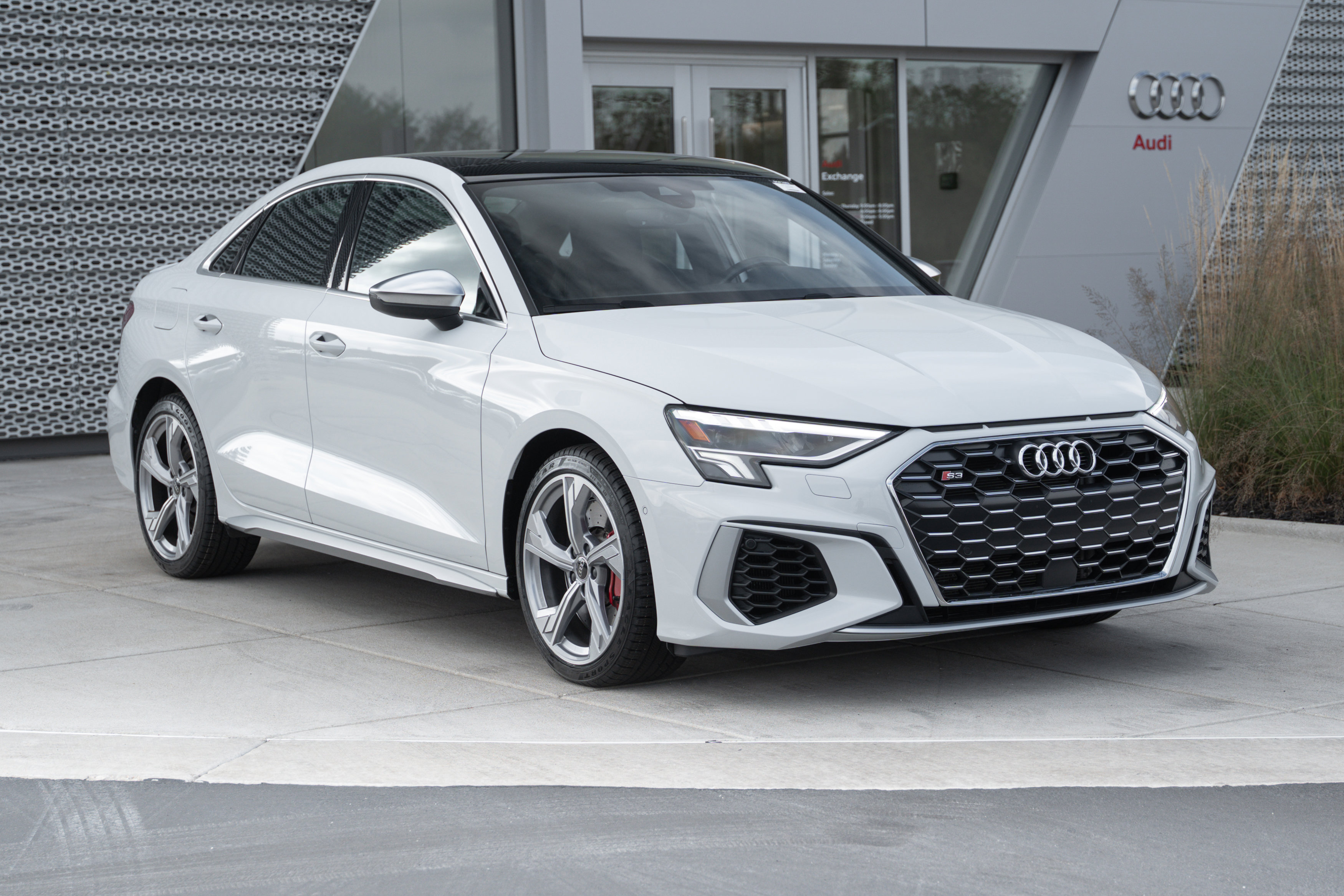 2024 Audi S3 Premium Plus photo 2