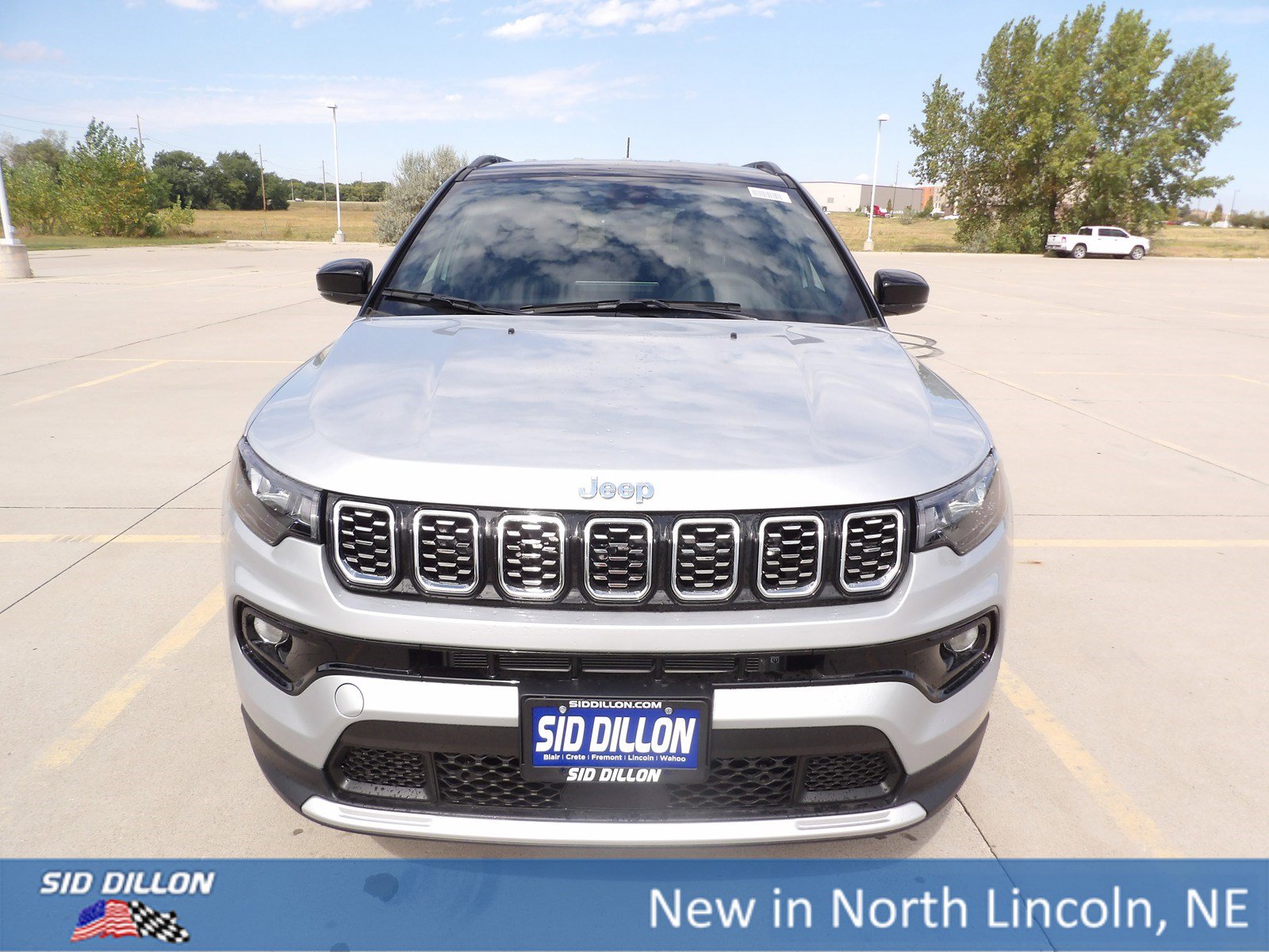 2025 Jeep Compass Limited photo 3