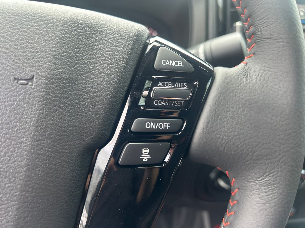 2025 Nissan Frontier PRO-4X photo 29