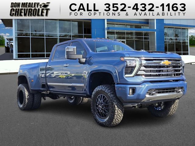 2026 Chevrolet Silverado HD High Country's photo