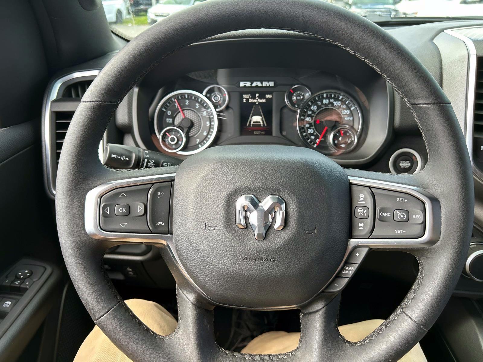 2025 Ram 1500 Big Horn photo 18