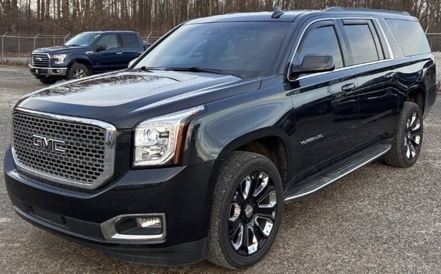 2020 GMC Yukon SLT's photo