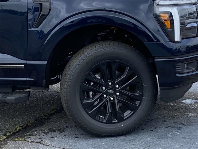 2025 Ford F-150 Lariat photo 3