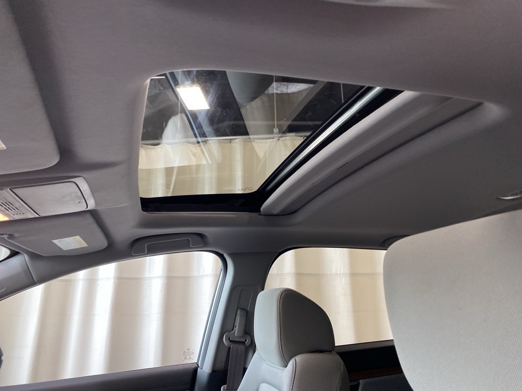 2020 Honda CR-V Hybrid EX photo 28