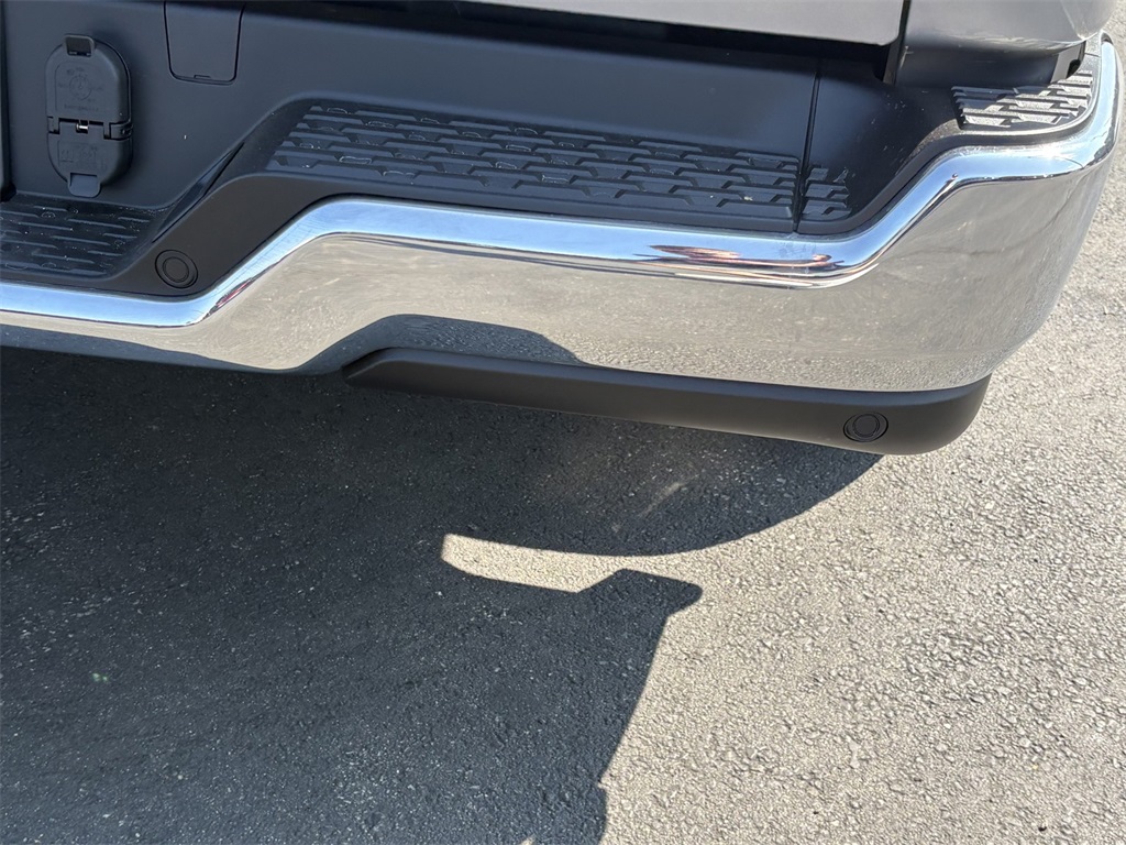 2025 Ram 1500 Big Horn photo 10