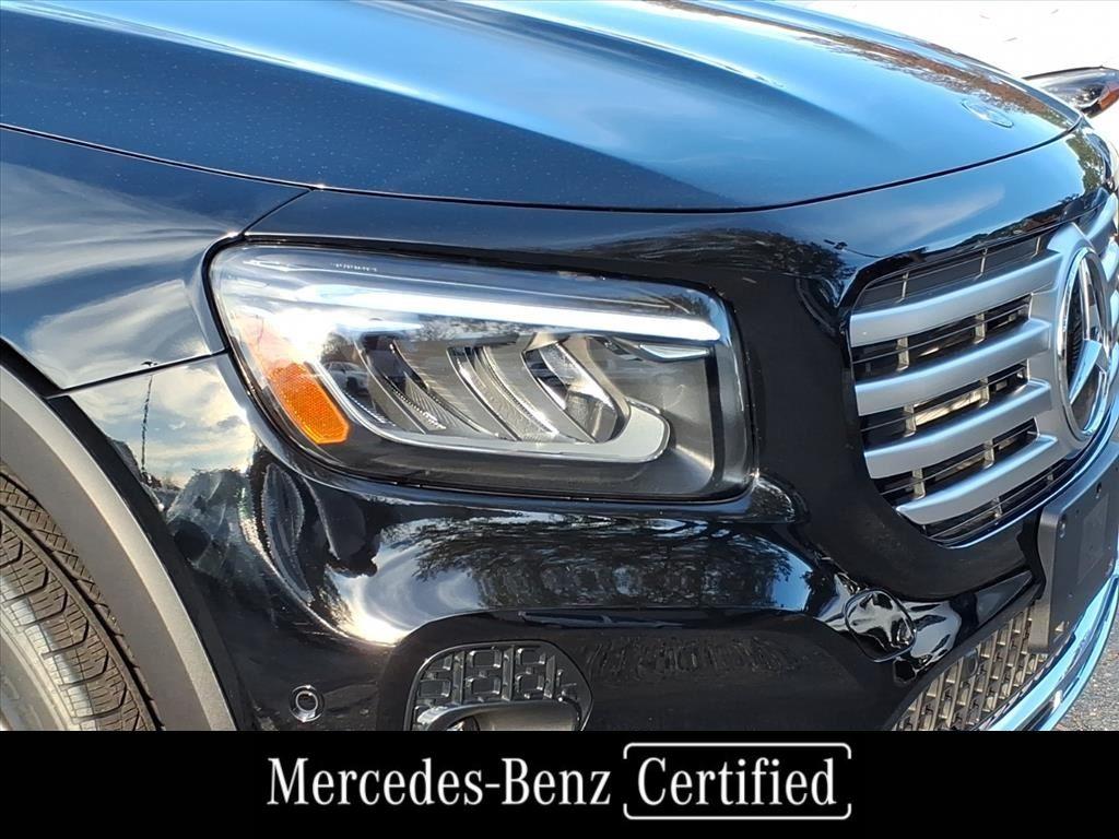 2025 Mercedes Benz GLB 250 4MATIC photo 4