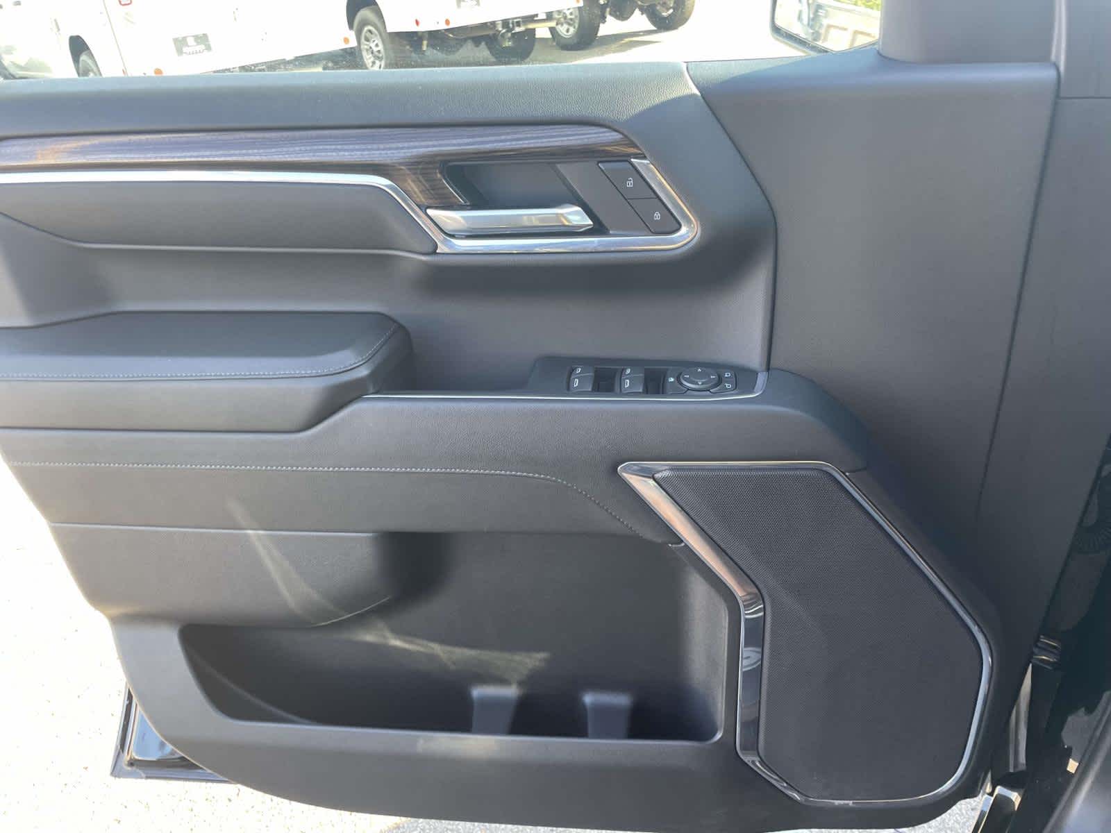 2024 Chevrolet Silverado 1500 LT photo 20
