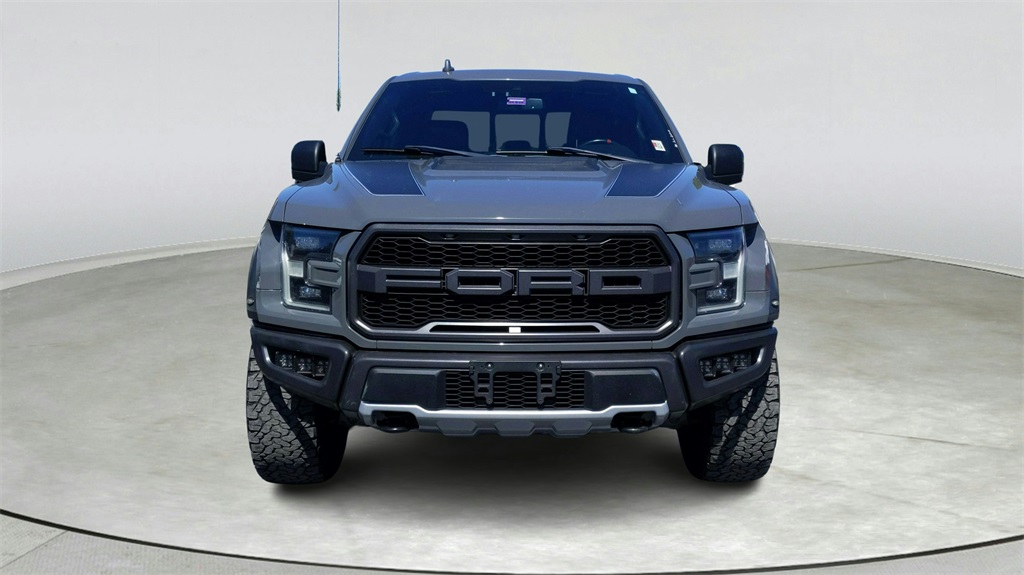 2020 Ford F-150 Raptor photo 2
