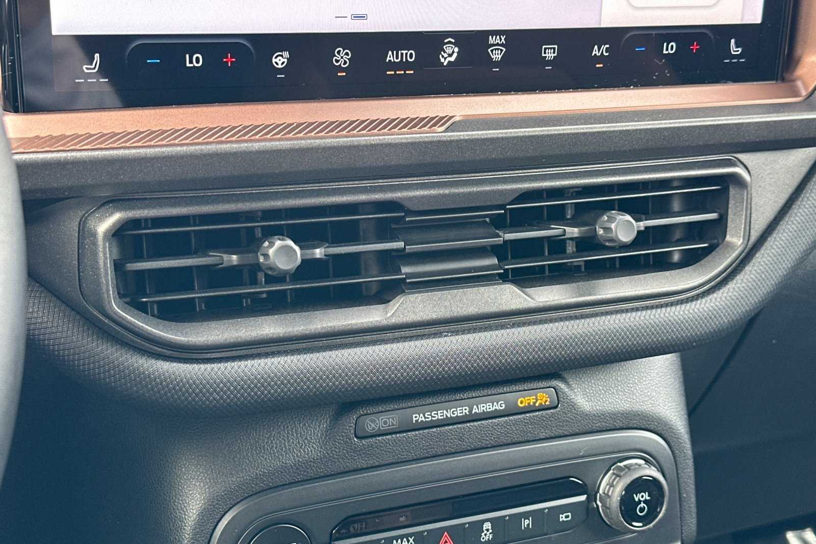 2025 Ford Bronco Sport Outer Banks photo 23