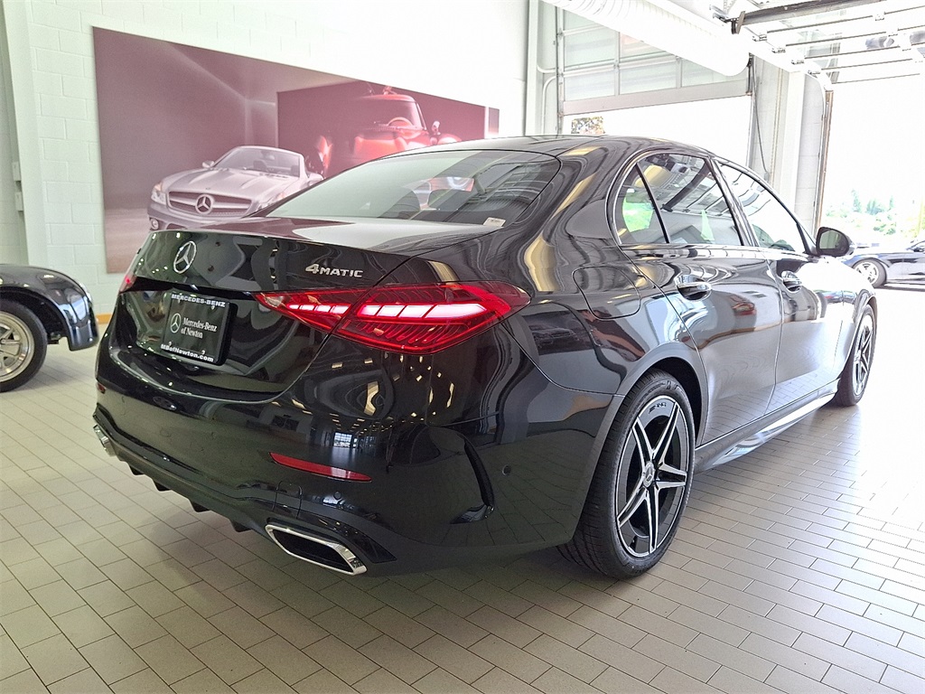 2025 Mercedes Benz C 300 4MATIC Sedan photo 4