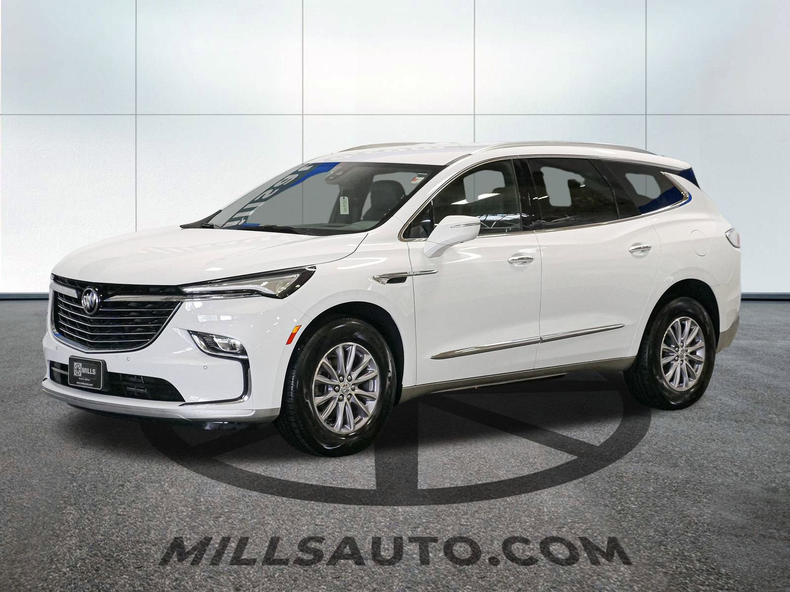 Used 2024 Buick Enclave Premium with VIN 5GAEVBKW8RJ131822 for sale in Baxter, Minnesota