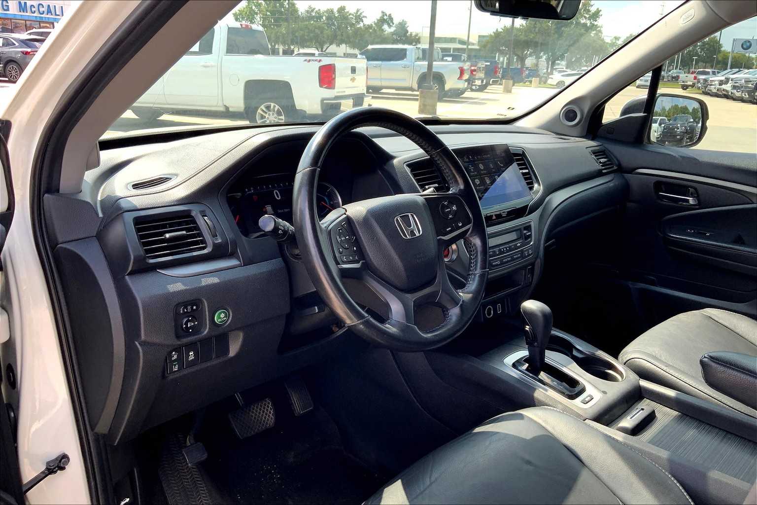 2019 Honda Pilot EX-L photo 17