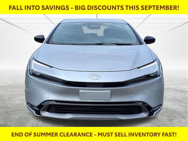 2024 Toyota Prius XLE photo 2