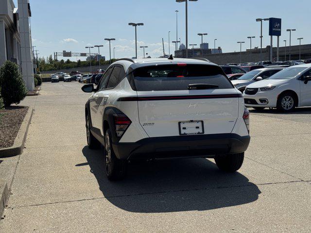 2026 Hyundai Kona SEL photo 7