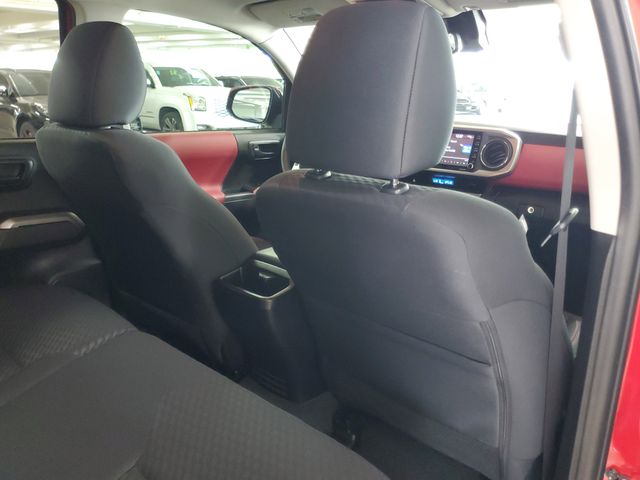 2023 Toyota Tacoma SR5 photo 22