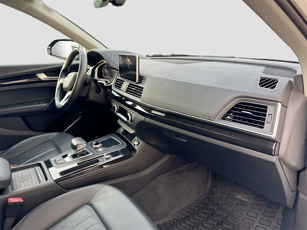 2020 Audi Q5 55 Premium photo 31